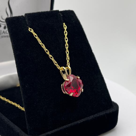 Beautiful 5ct Cushion Cut Ruby Pendant Necklace in 14k Gold - Picture 2 of 9